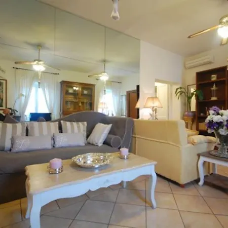 Domus - Luxury New Opening Apartman